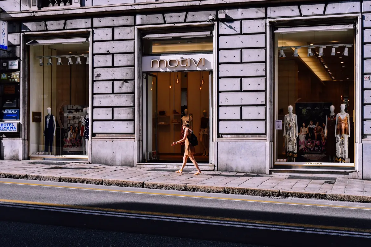 How to Run a Local Market Analysis Before Opening a Brick-and-Mortar Store